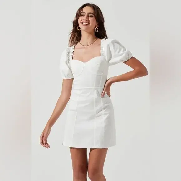 ASTR The Label Skylar Puff Sleeve Mini Dress Small NWT - Picture 1 of 4